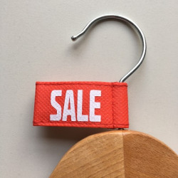 Kledinghanger label vaantje rood - SALE- 10 stuks 